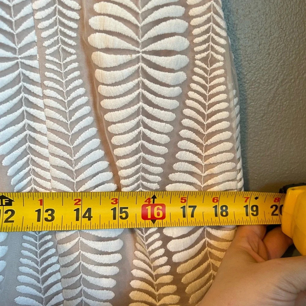 Guess Tan and White Ruffled Bodycon Midi Dress - Picture 11 of 14